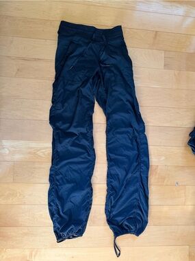 lululemon athletica Dance studio pants Black size 2
